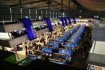 Moxie Surfaces - 02 Siemens D Fair Hannover06 Ab d XVII