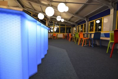 Moxie Surfaces - 031 Vals