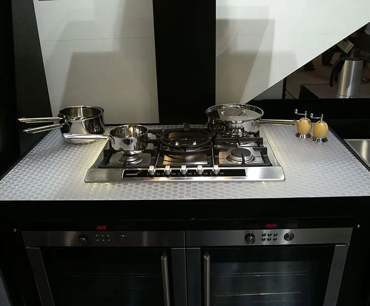 Moxie Surfaces - 3D Foils GB Siemens Platte 05 cP stage d I 1