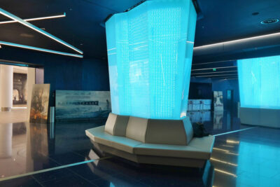 Moxie Surfaces - Dostyk columns 3