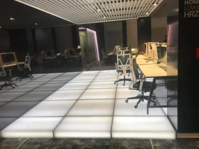 Moxie Surfaces - IMG 1377