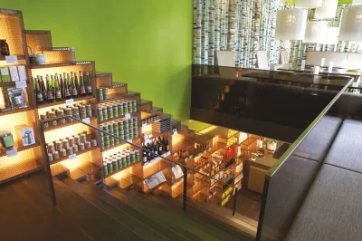 Moxie Surfaces - Rias DK Sushi Bar Copenhagen 07 cP color Umbra 40 d IV