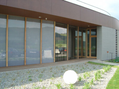 Moxie Surfaces - clear PEP UV PC Clear facade walls