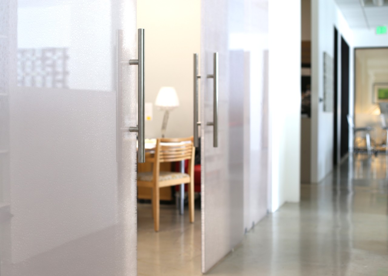 Moxie Surfaces - Soundproof meeting-room idea Moxie Surfaces - Soundproof meeting-room idea