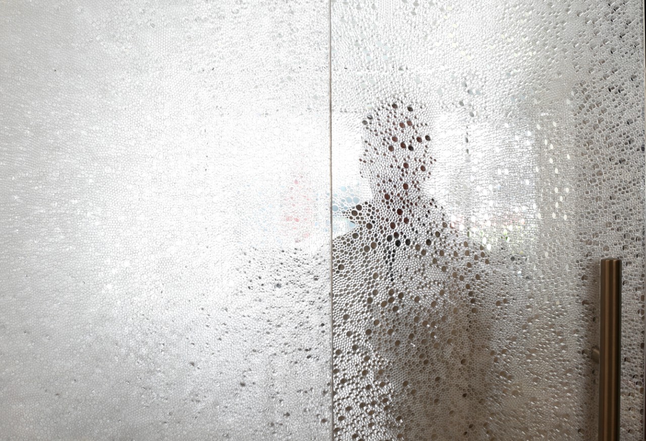 Moxie Surfaces - Soundproof meeting-room idea