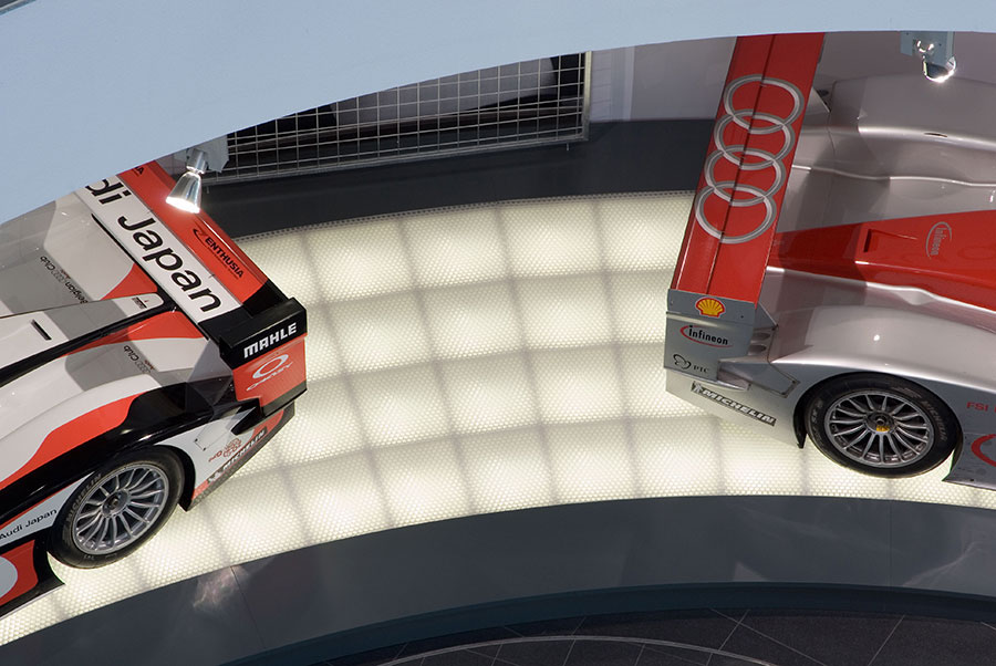 Audi-D_Museum clear-PEP UV PC Stage showcase