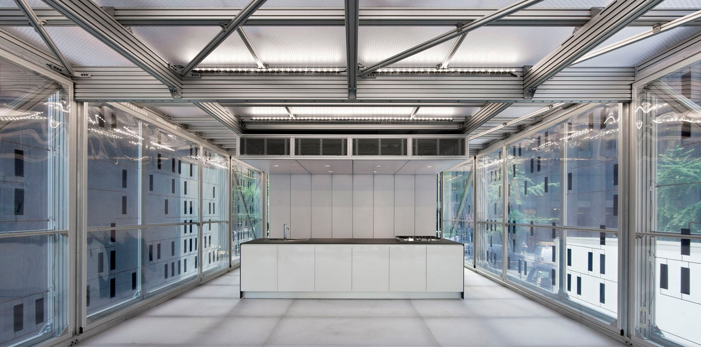 clear-PEP® UV PC stage in Cellophane House