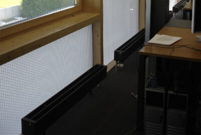 Moxie Surfaces - Moxie Surfaces clear PEP UV Satin clear showcase 1