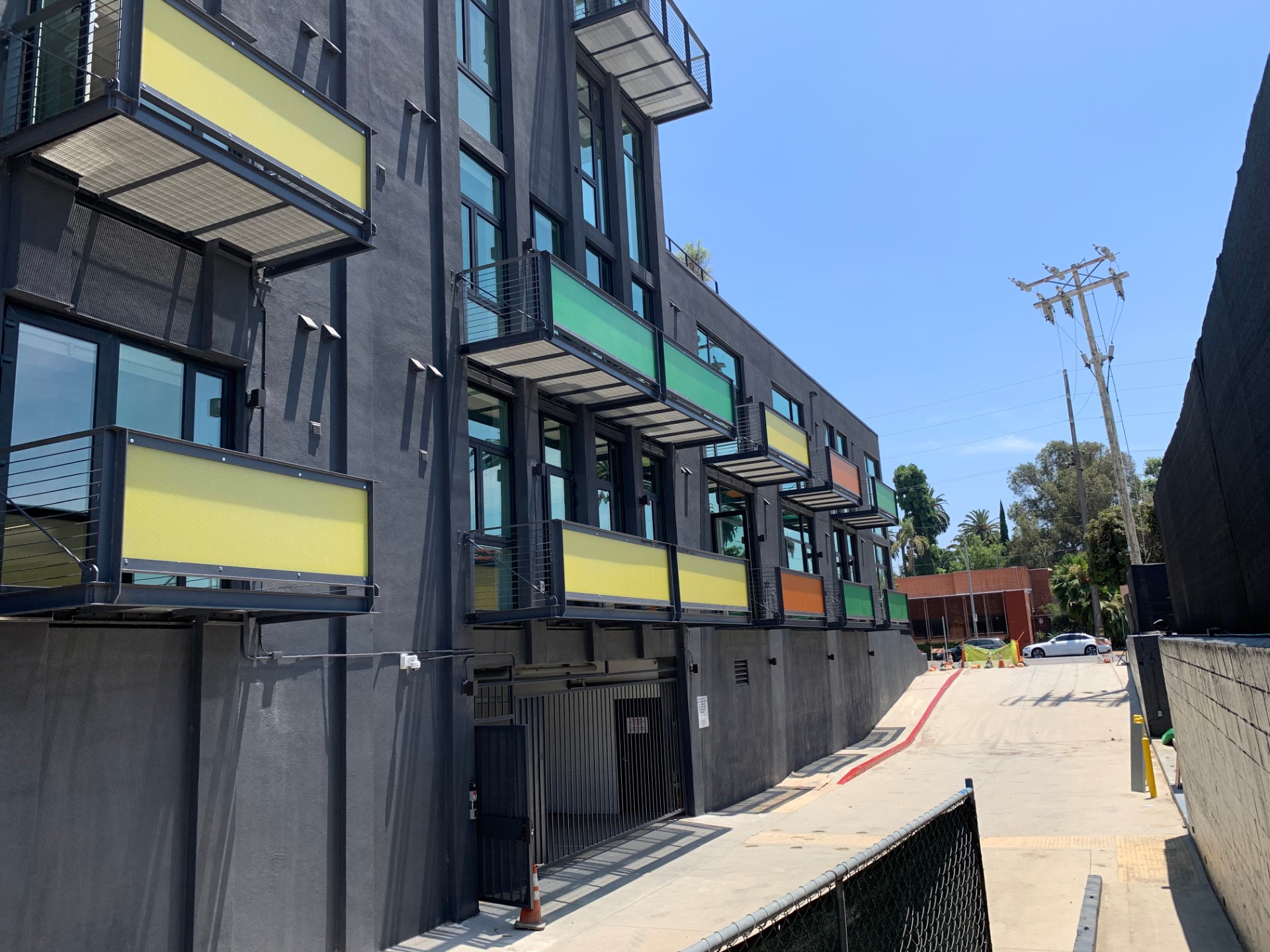 clear-PEP Western Avenue Balcony Cladding in LA showcase