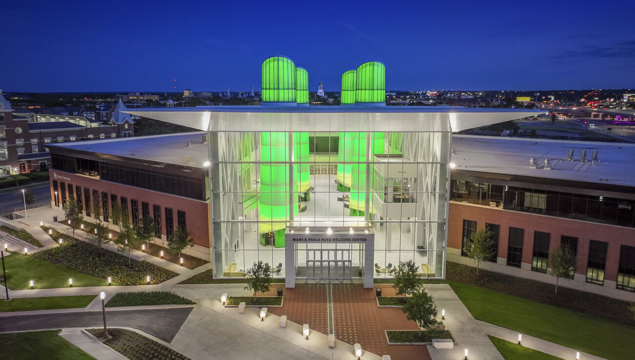AIR-board Opal 30 columns at Baylor's Hurd Welcome Center