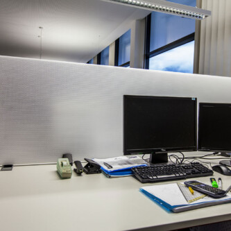 AIR-board acoustic desk separator AIR-board acoustic desk separator