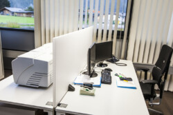 AIR-board acoustic desk separator AIR-board acoustic desk separator