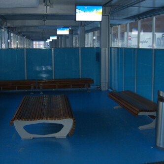 clear-PEP separators in mountain resort waiting room clear-PEP separators in mountain resort waiting room