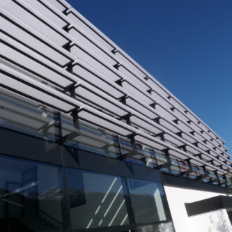 Modern sun shading systems using clear-PEP UV PC stage Modern sun shading systems using clear-PEP UV PC stage