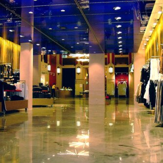 AIR-board UV PC Color ceiling panels: lightweight & vibrant atmosphere AIR-board UV PC Color ceiling panels: lightweight & vibrant atmosphere