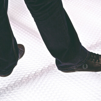 clear-PEP stage honeycomb backlit floor: durable TV studio floor clear-PEP stage honeycomb backlit floor: durable TV studio floor