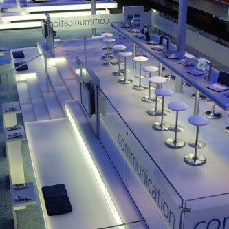 clear-PEP stage honeycomb O2 booth floor: durable & modern clear-PEP stage honeycomb O2 booth floor: durable & modern