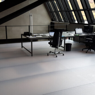 clear-PEP stage honeycomb mezzanine floor: versatile & lightweight clear-PEP stage honeycomb mezzanine floor: versatile & lightweight